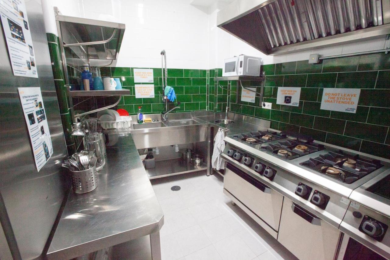 Hostel Ibarra By Bossh! Hotels Sevilla Buitenkant foto