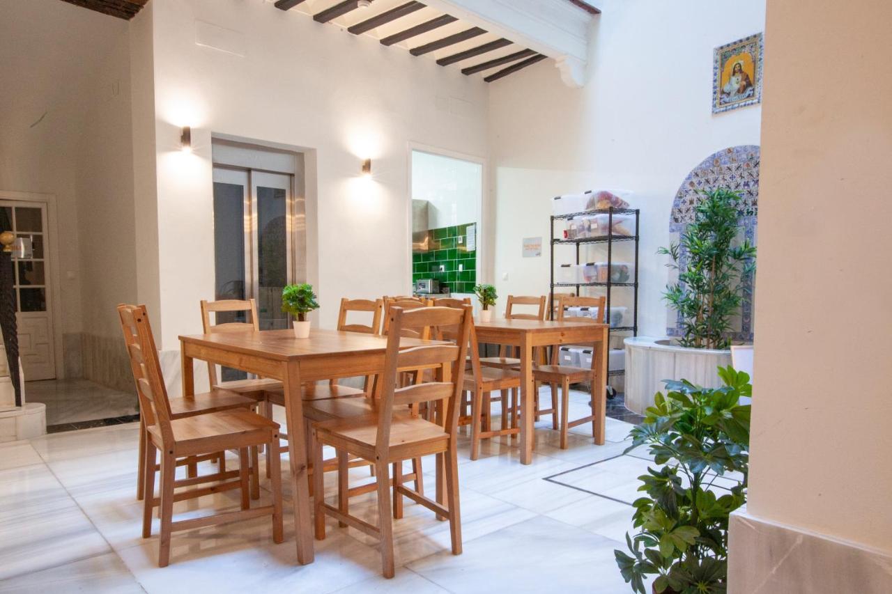 Hostel Ibarra By Bossh! Hotels Sevilla Buitenkant foto