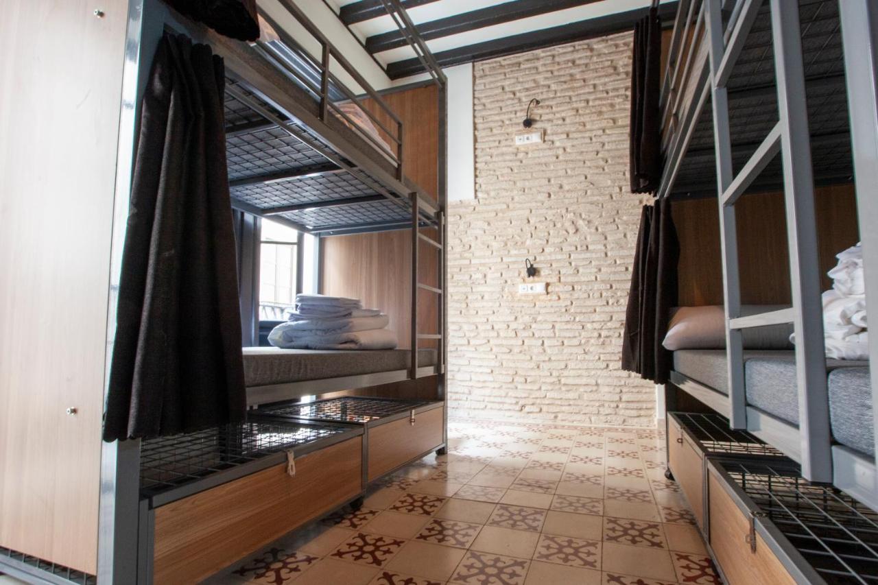 Hostel Ibarra By Bossh! Hotels Sevilla Buitenkant foto