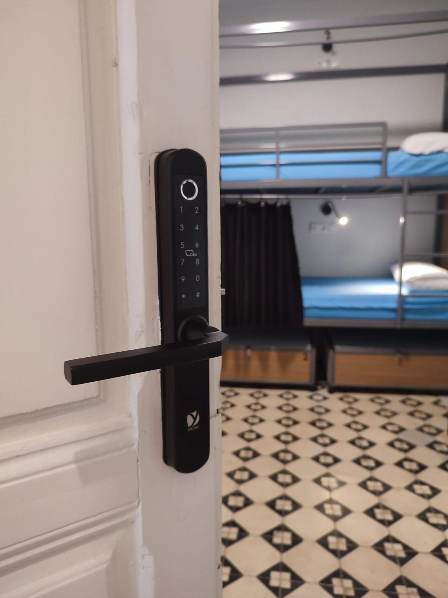 Hostel Ibarra By Bossh! Hotels Sevilla Buitenkant foto